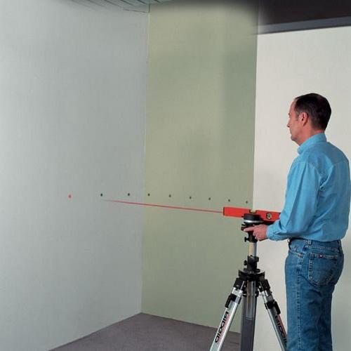 Разметка фундамента лазерным нивелиром. Что такое лазерный уровень