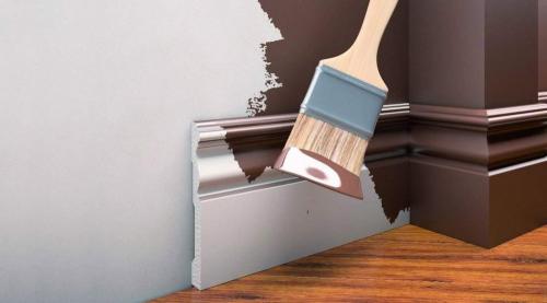 Какой цвет плинтуса лучше всего сочетается с разными оттенками напольных покрытий. Какого цвета подобрать плинтус