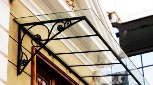 Крыльцо из металла с навесом своими руками. Металлические козырьки над крыльцом